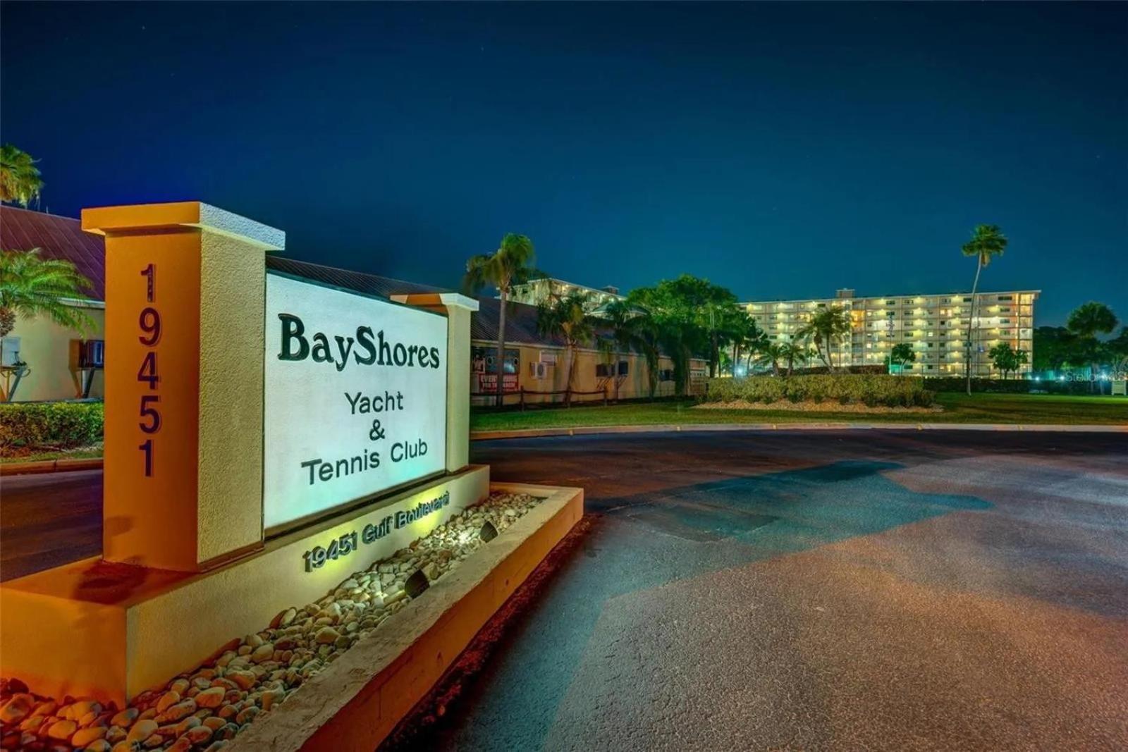 Bayshore Yatch Tennis Condo 2Br 3 Beds, Walking Distance To Beautiful Quite Beach Clearwater Beach Bagian luar foto