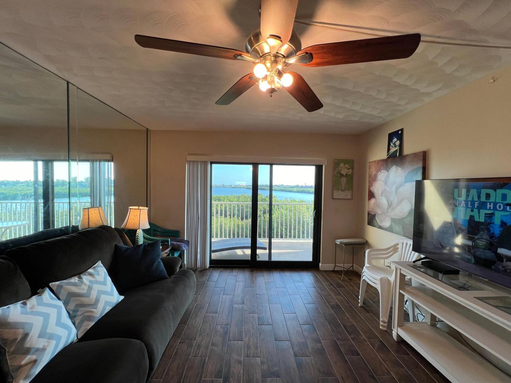Bayshore Yatch Tennis Condo 2Br 3 Beds, Walking Distance To Beautiful Quite Beach Clearwater Beach Bagian luar foto